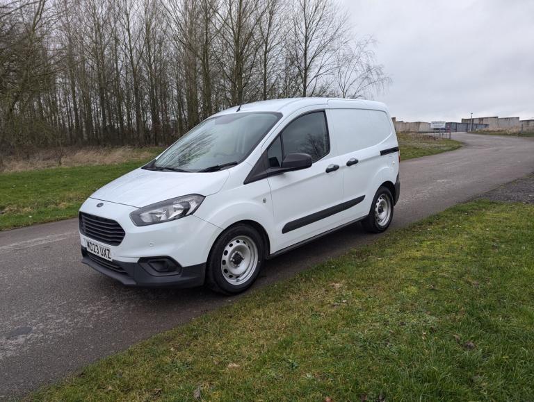 FORD TRANSIT COURIER 1.5 Transit Courier Leader Van 1.5L TDCi 75PS FWD 6 Speed 