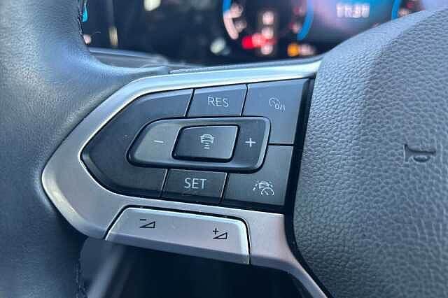 2022 Volkswagen Golf 1.5 eTSI 150 Style 5dr DSG Estate Petrol Automatic