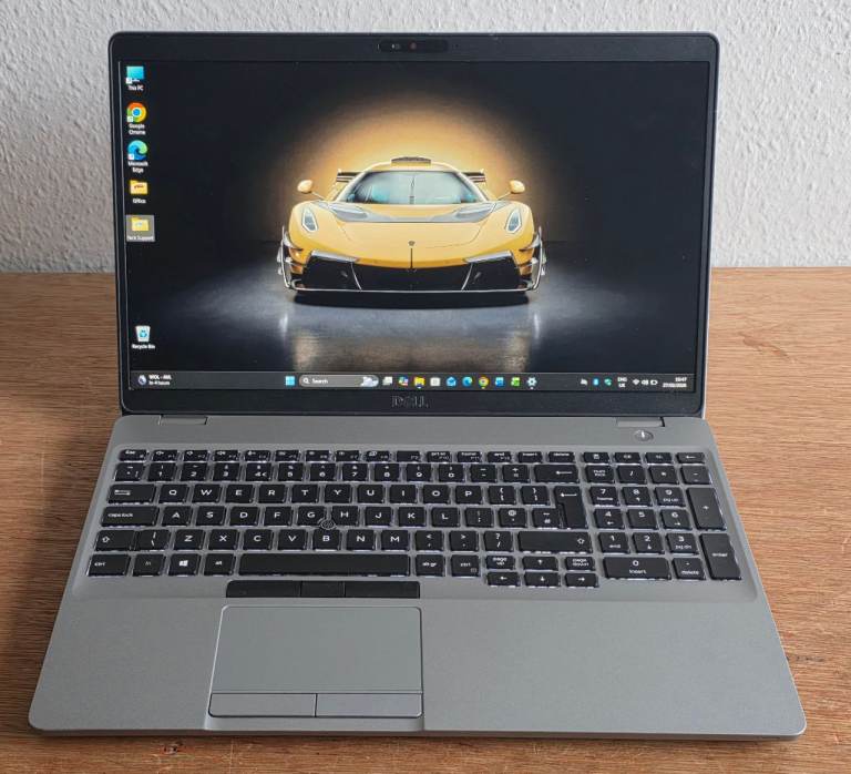 Dell Precision i7 10th Gen 4.90GHz Laptop 16GB RAM Nvidia Quadro GPU Win 11 Pro Office Pro Plus