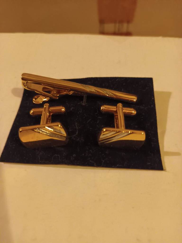 Cufflinks 