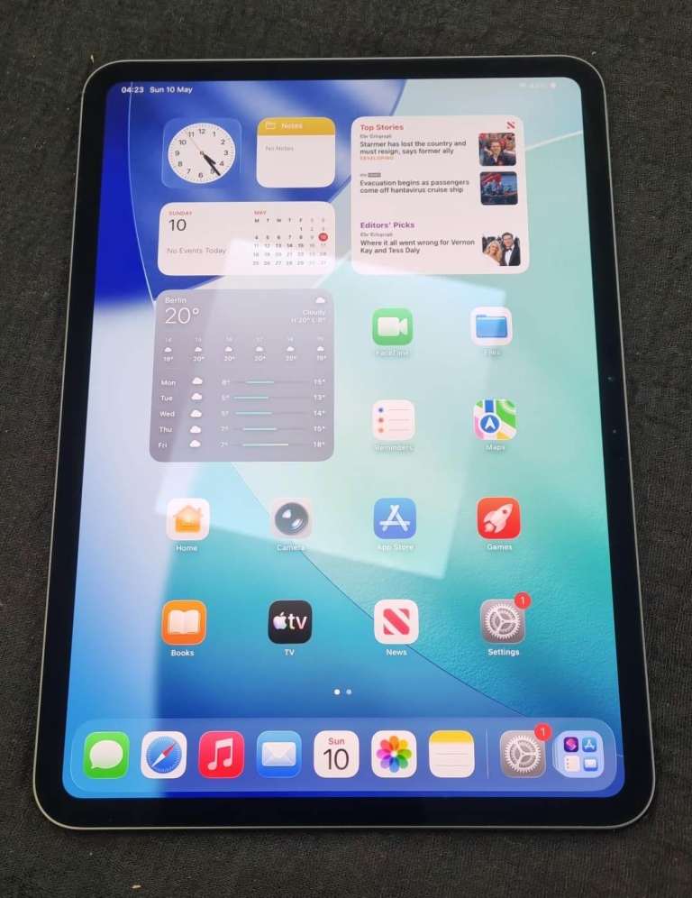 Apple iPad air 11inch -M3 -256gb-Wifi -BH -94% -Space grey -Very good Condition, 2025 +Warranty