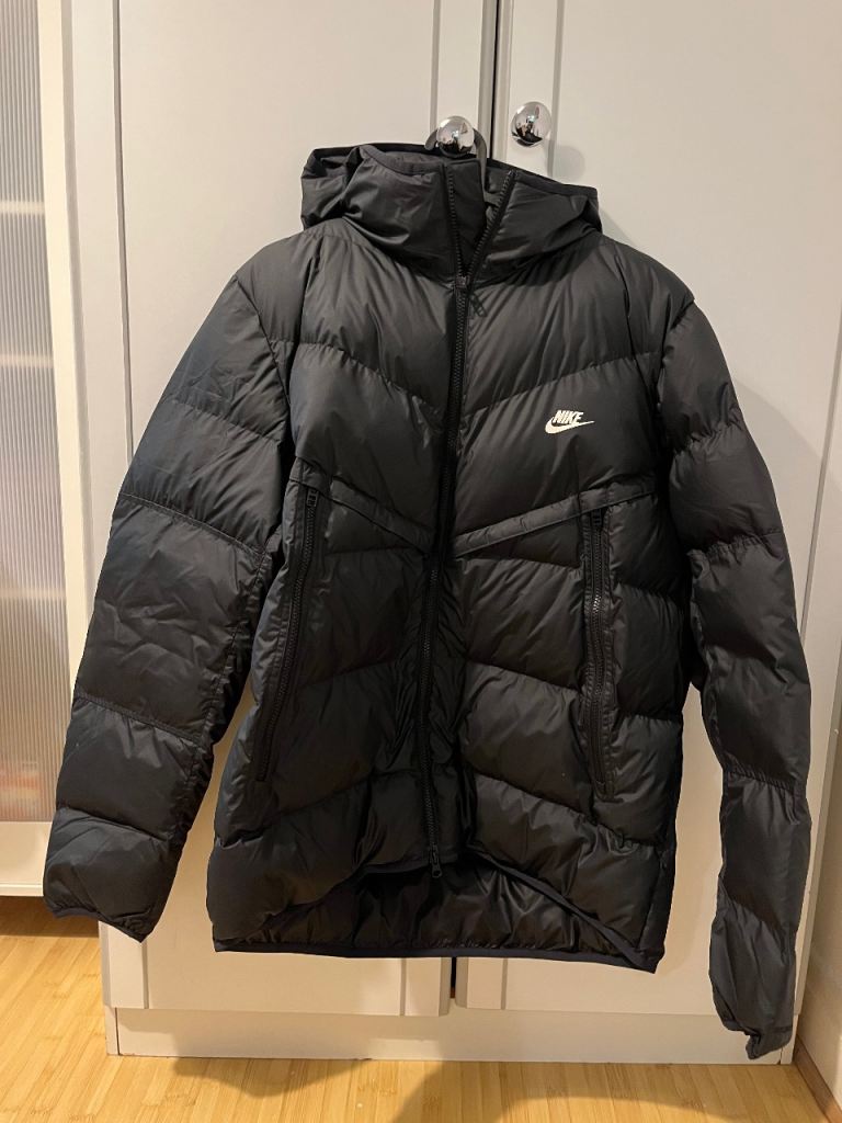 Nike puffer jacket