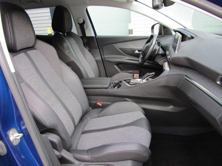 2019 Peugeot 3008 1.5 BLUE HDi ALLURE EAT AUTO EURO 6 (s/s) LEFT HAND DRIVE Estate Diesel Automatic