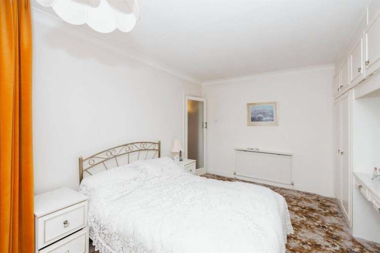 🌟Cozy Room in North London💌Couples Welcome | All Bills Included!