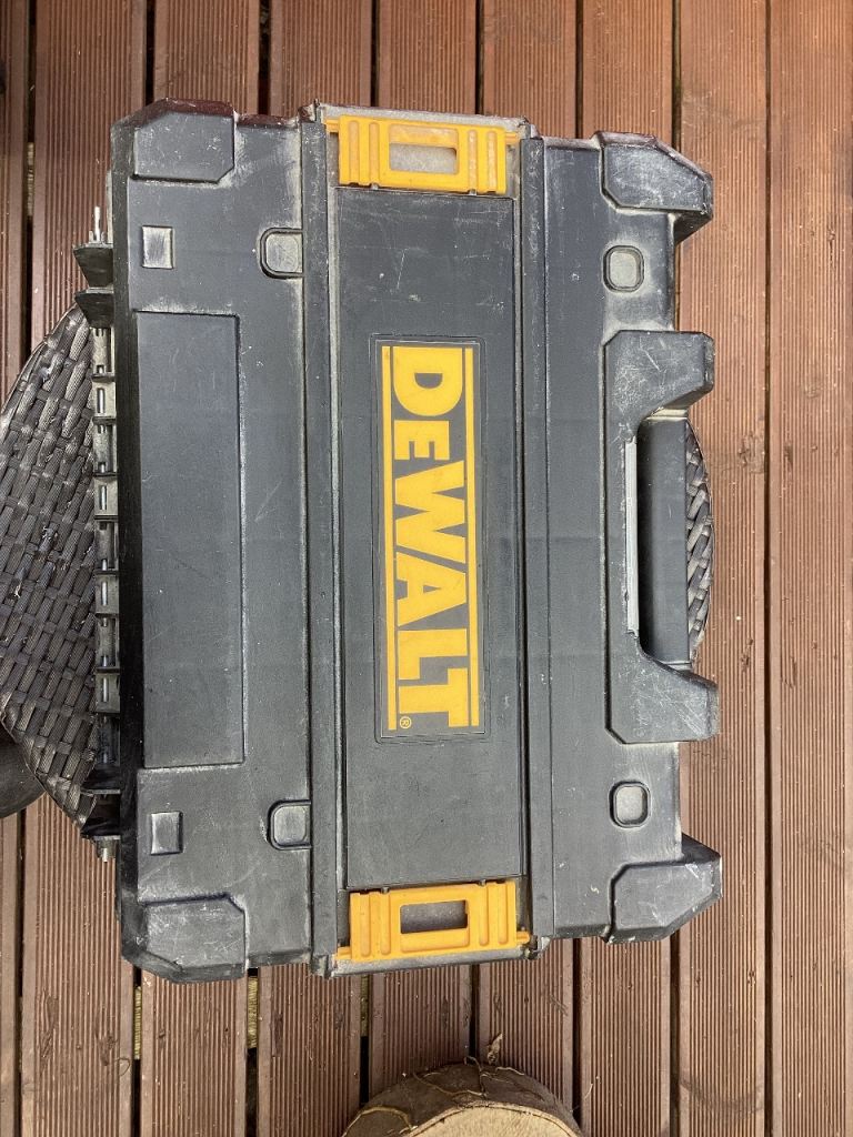 Dewalt empty laser level box