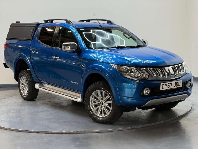 2017 Mitsubishi L200 2.4 L200 Warrior DI-D 4WD Pickup Diesel Manual