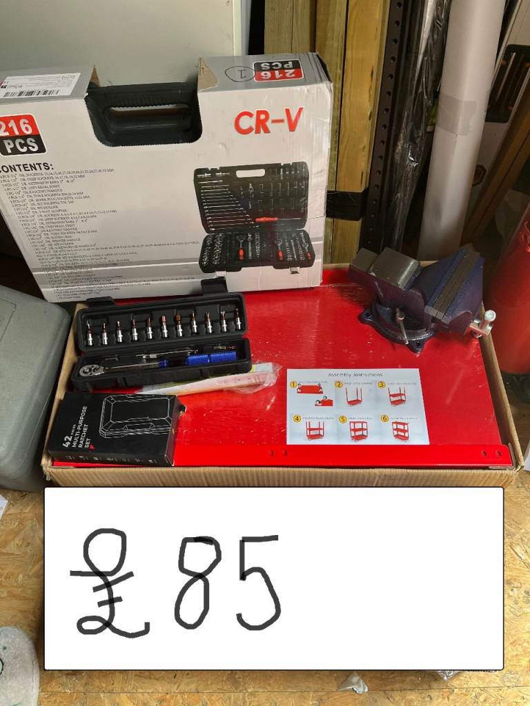 brand new mechanics / garage tools £85 no offers & no splitting.