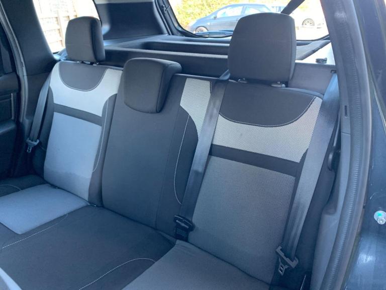 2018 Dacia Duster 1.2 TCe Prestige Euro 6 (s/s) 5dr HATCHBACK Petrol Manual