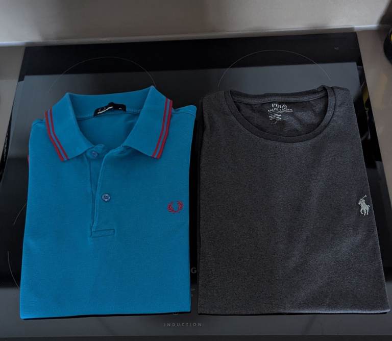 👕 HUGE MEN’S CLOTHING BUNDLE – 6 Jumpers, 12 T-Shirts, 2 Shorts & 2 Shirts