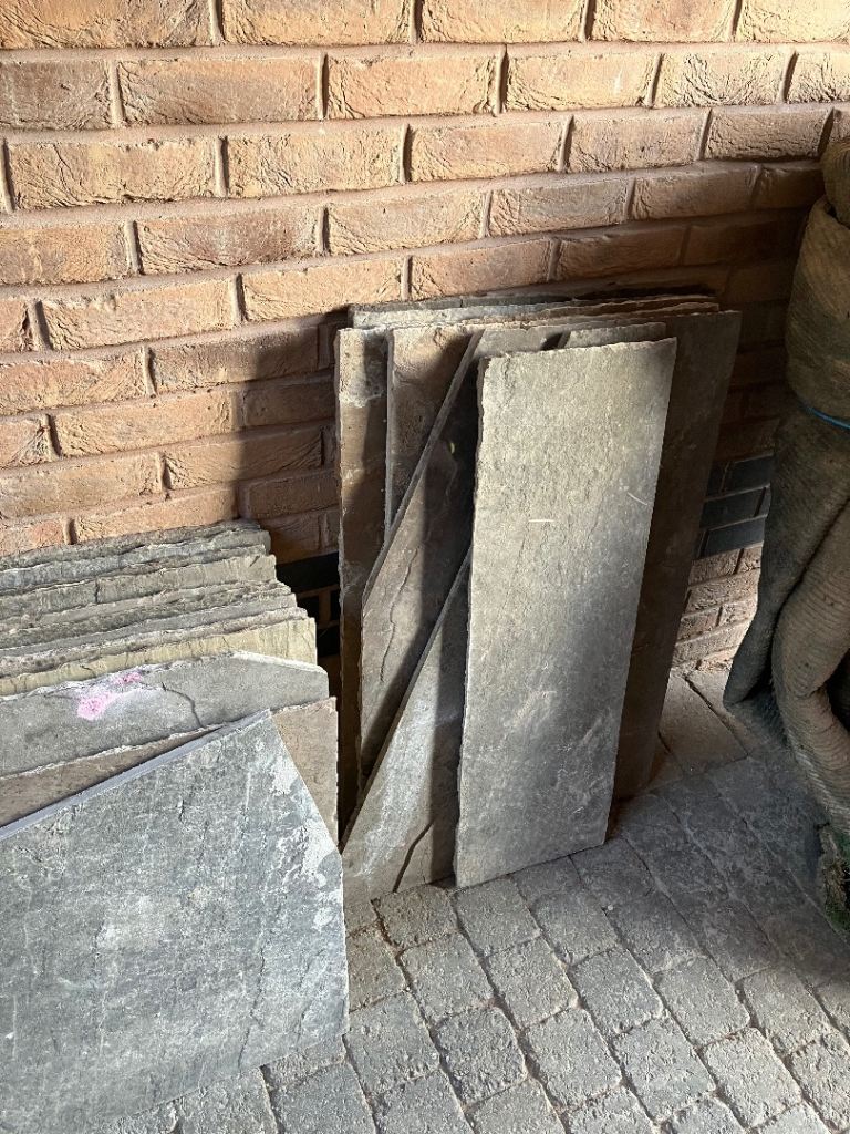 Autum brown Indian paving