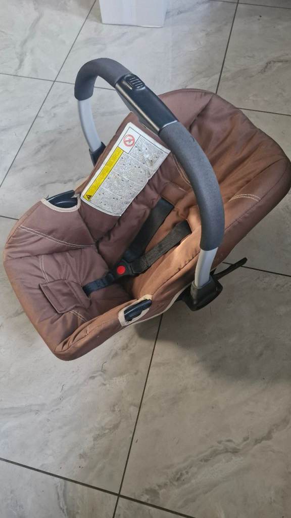 Hauck brand used newborn baby car seat