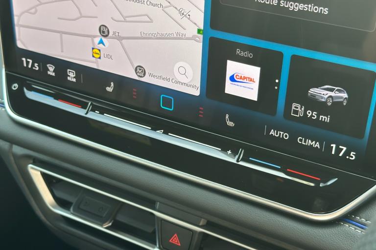  Volkswagen Tiguan 2.0 Tdi R Line Suv 5dr Diesel Dsg Euro 6 s/s 150 Ps Diesel