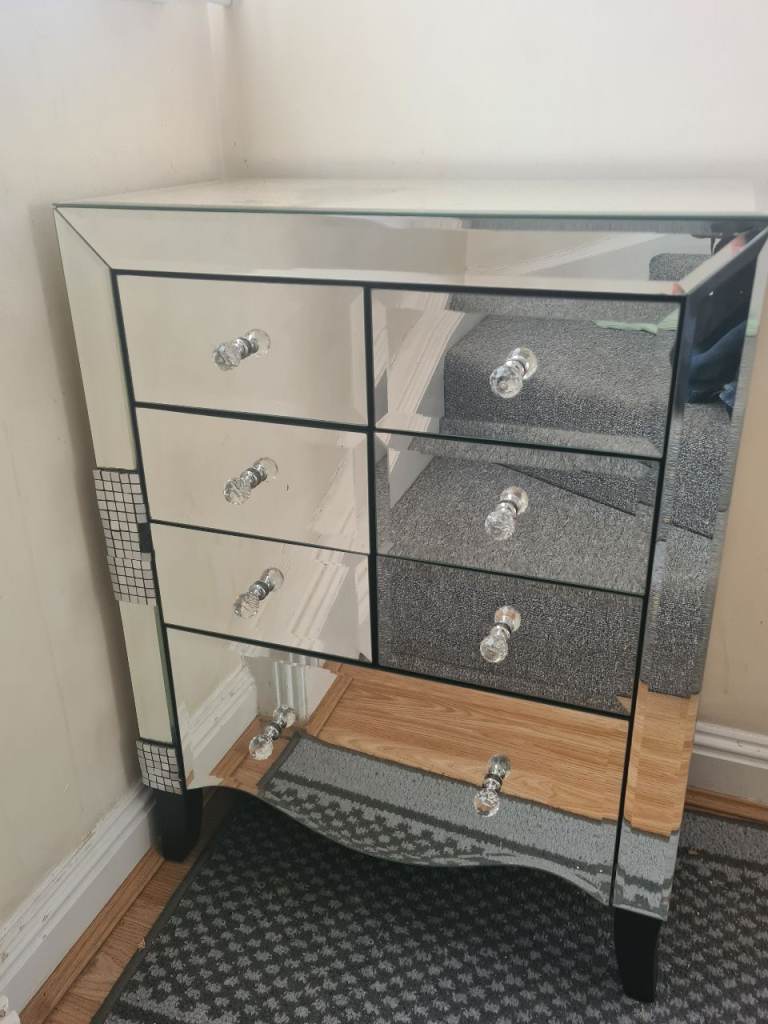 Mirrored  Glass Side  Bedroom Cabinet Table / Sideboard – with 7 drawers