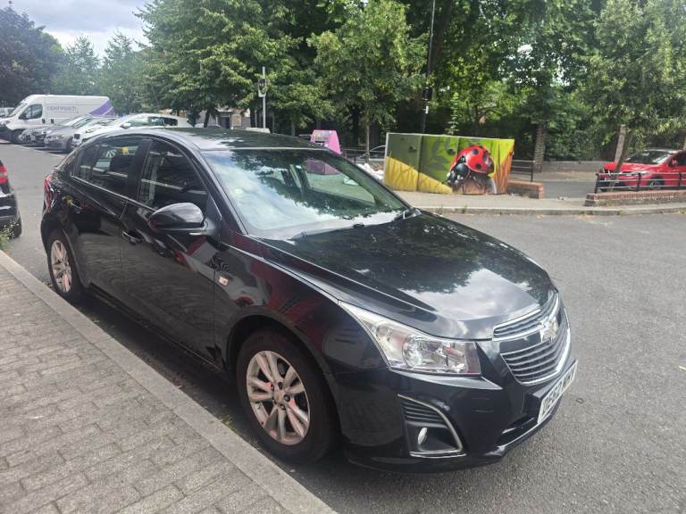 CHEVROLET CRUZE 1.6 LT AUTO AUTOMATIC HATCHBARK HPI CLEAR LOW MILEAGE. 