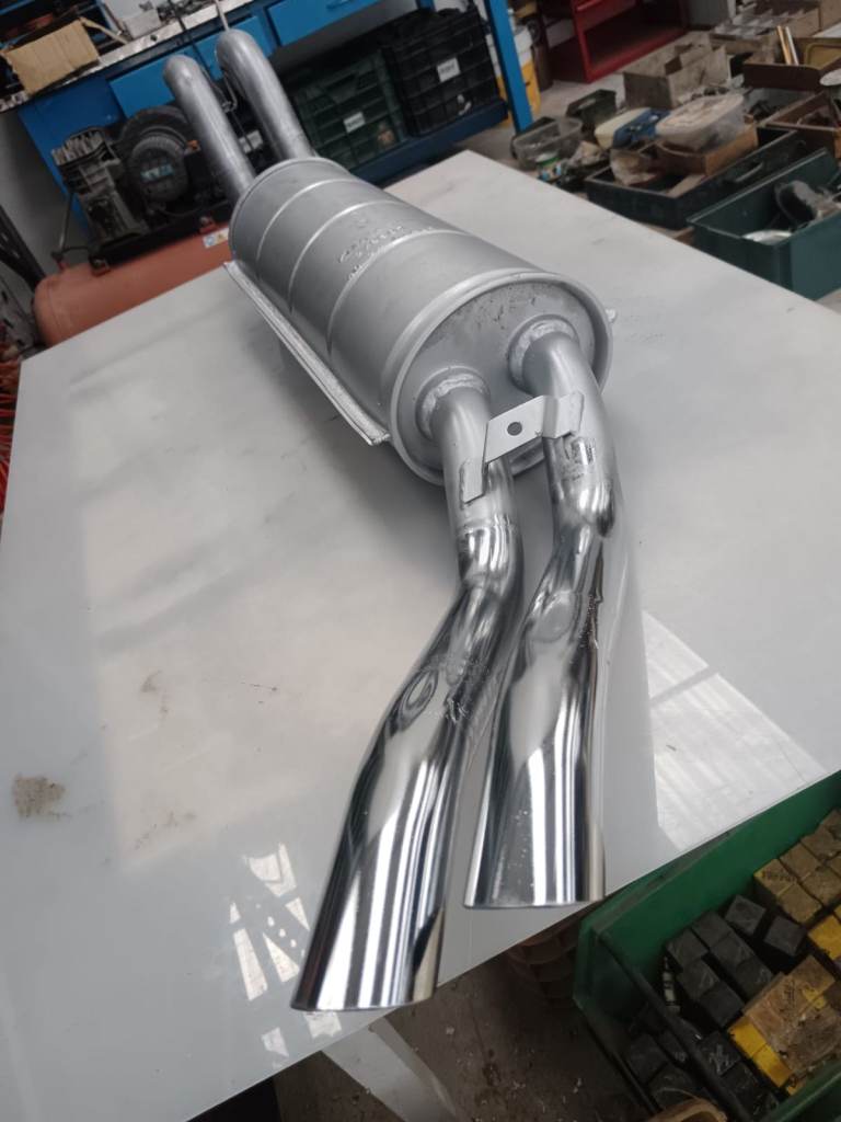 Exhaust silencer Fiat 130 Berlina