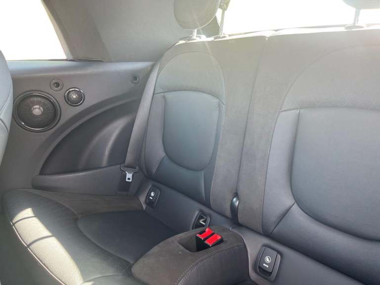  MINI Convertible 2.0 Cooper S Exclusive Convertible 2dr Petrol Manual Euro 6