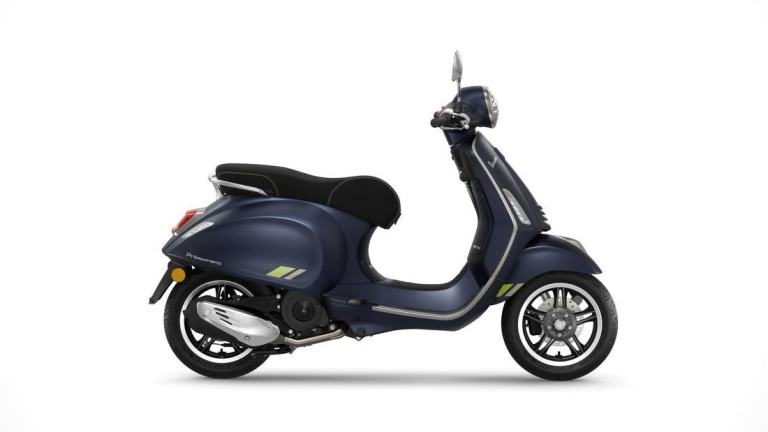 Vespa Primavera Tech 125 E5+ | SAVE £750