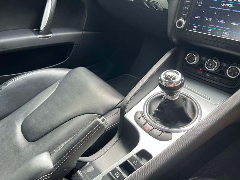 AUDI TT 2.0 TFSI S line 2013