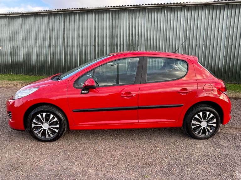 2010 Peugeot 207 1.4 S 5dr