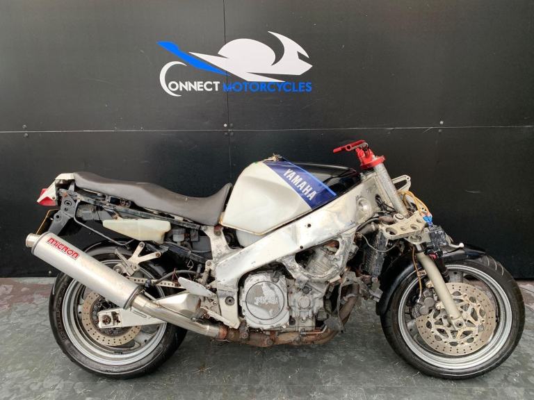YAMAHA FZR 1000 GENESIS 1990 PROJECT BIKE HPI CLEAR