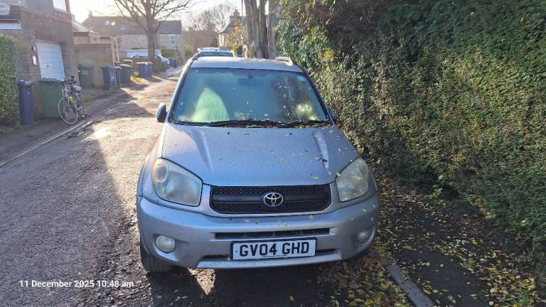 Toyota rav4 (2004 reg)for sale