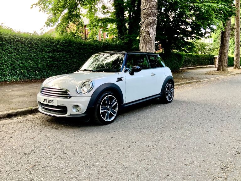 MINI COOPER SILVER GREY FULL MOT 