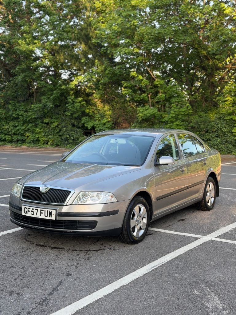 Skoda, OCTAVIA, Hatchback, 2007, Semi-Auto, 1896 (cc), 5 doors