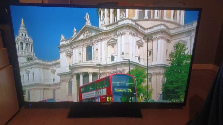 FREE DELIVERY excellent 50 BLAUPUNKT LED full HDTV 1080p freeveiw channels inbuilt 