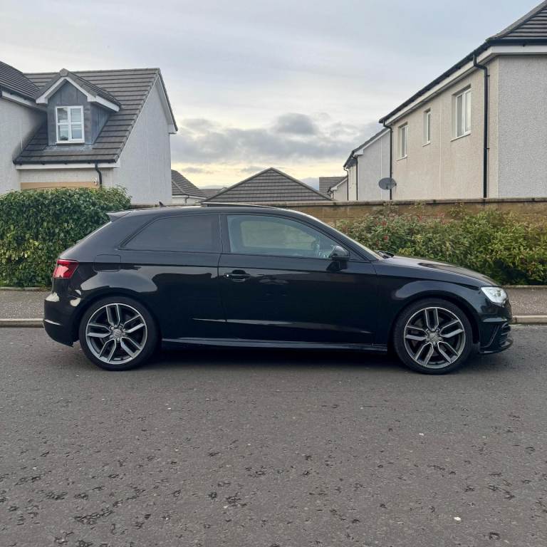 Audi S3 S-Tronic Hatchback, 2014, Semi-Auto, 1984 (cc), 3 doors