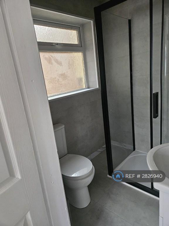 1 bedroom in Friesland Drive, Wolverhampton, WV1 (#2826940)