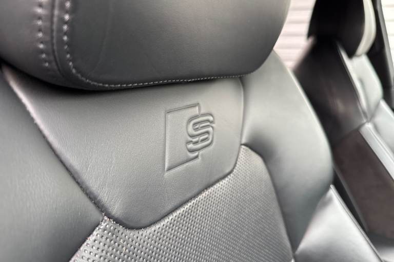 2020 Audi A8 3.0 TDI V6 50 Black Edition Tiptronic quattro Euro 6 (s/s) 4dr Saloon DIESEL Automatic