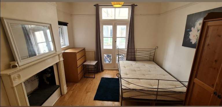 Spacious and Cosy Double Rooms for Rent in - UB10 0JB