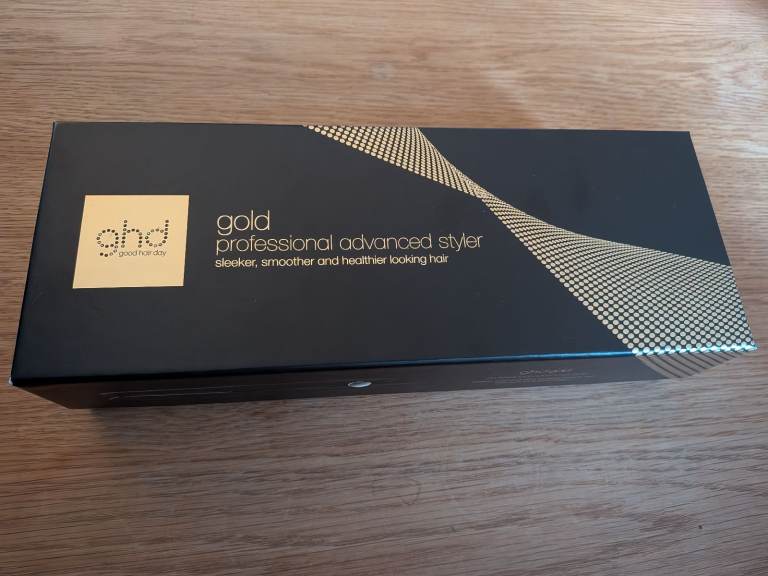 Gold ghd straighteners