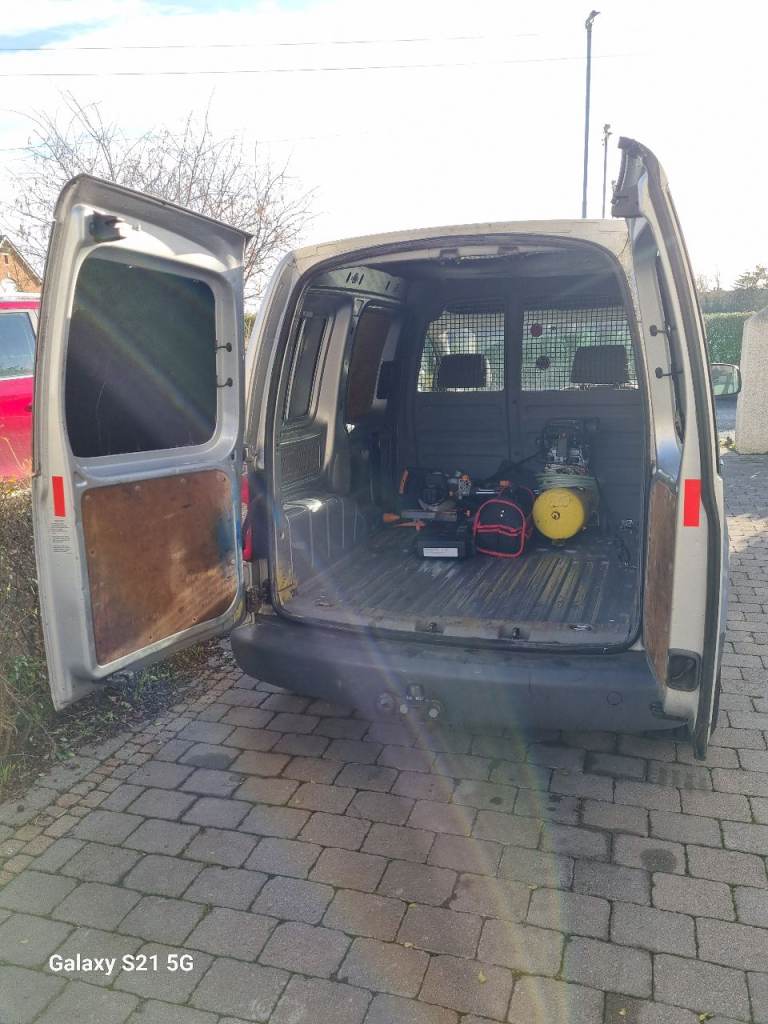 Volkswagen, CADDY, Panel Van, 2010, Manual, 1896 (cc)