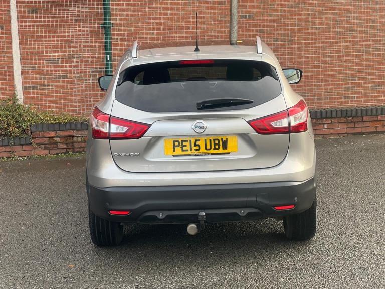 2015 Nissan Qashqai 1.6 dCi N-Tec+ 5dr HATCHBACK DIESEL Manual