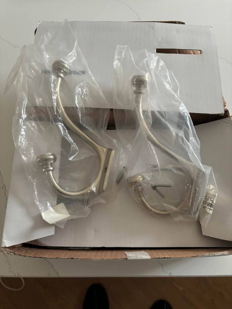 Restoration Hardware (RH) Gilmore Hooks - Polished Nickel – Set of 6 (six)