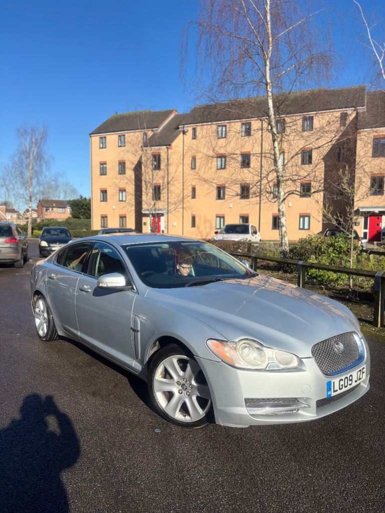 2009 Jaguar XF 2.7 diesel auto Premium Luxury Edition