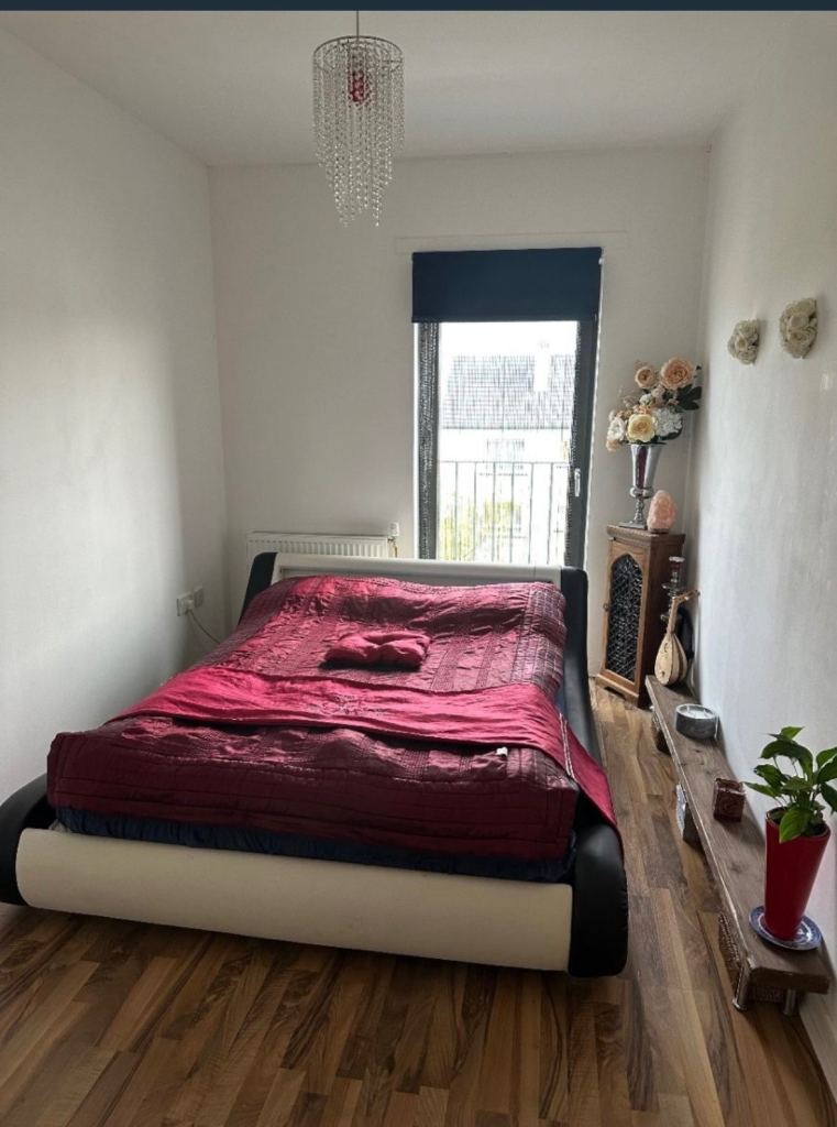 £40per night Room for rent/short stay/festival stay