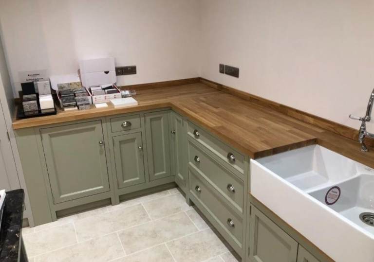 3m × 635mm × 22mm | Solid Wood Kitchen Worktop