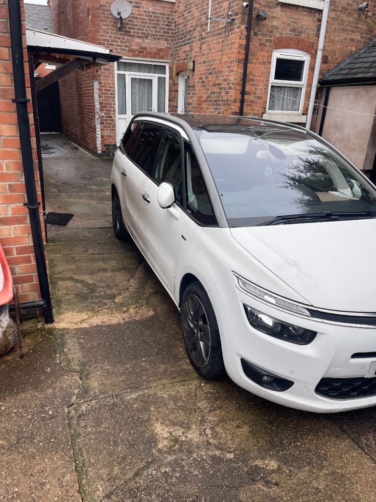 Citroen, GRAND C4 PICASSO, MPV, 2015, Semi-Auto, 1997 (cc), 5 doors