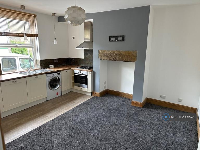 2 bedroom house in New Bank Street, Morley, Leeds, LS27 (2 bed) (#2991673)
