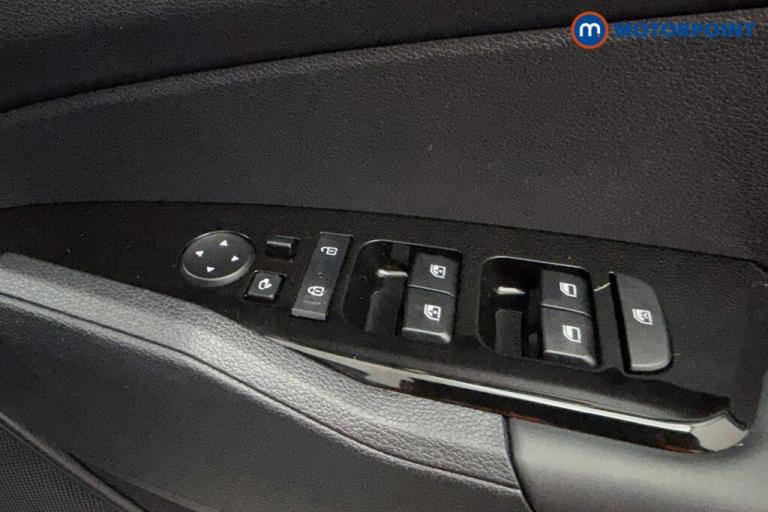 2024 Kia Sportage 1.6T GDi 207 HEV 3 5dr Auto SUV Hybrid Automatic