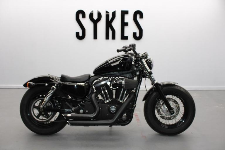2013 Harley-Davidson XL1200X Sportster Forty Eight in Vivid Black