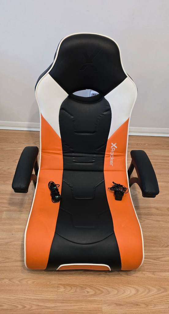 X Rocker Rogue 2.1 stereo audio gaming chair  with subwoofer