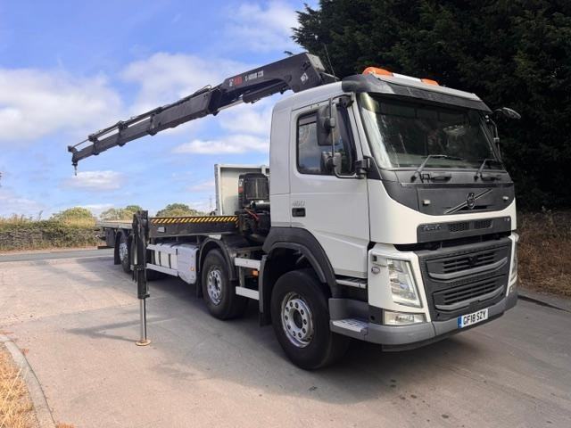 2018 18 Volvo FM 460 E6 8X2 28FT6 flat HIAB X-Hiduo 228 remote crane 
