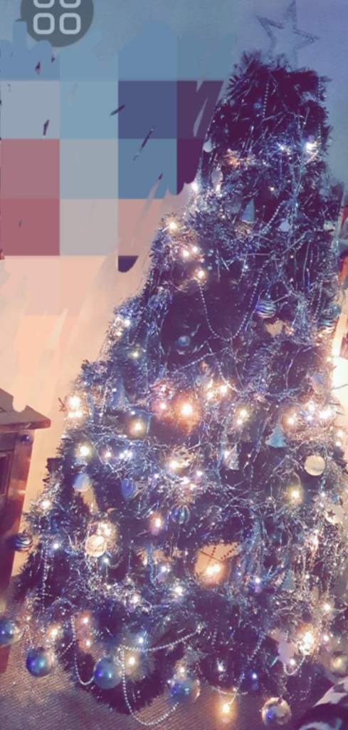 black artificial christmas tree 7ft and all decorations included