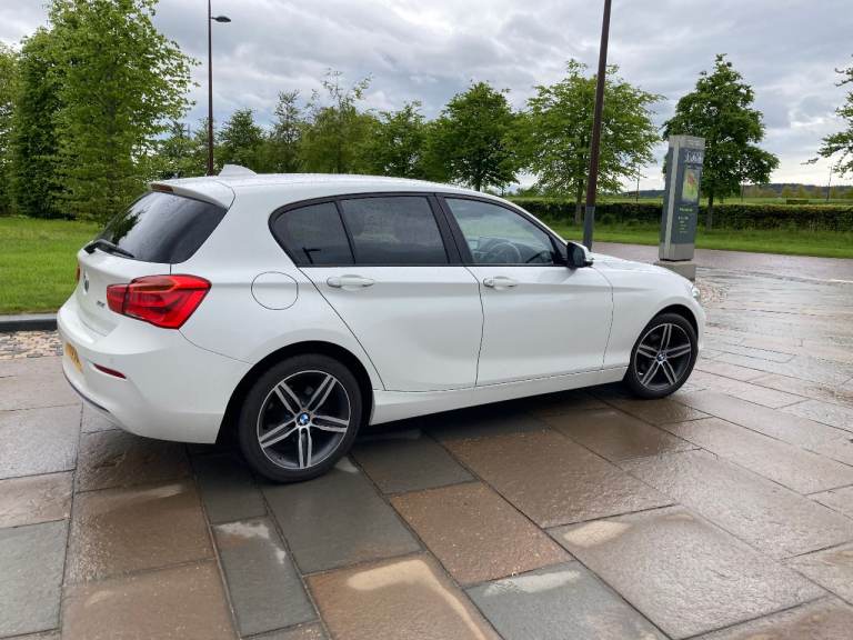 BMW 118 Sport, 2016, Manual, 1499 (cc), 5 doors