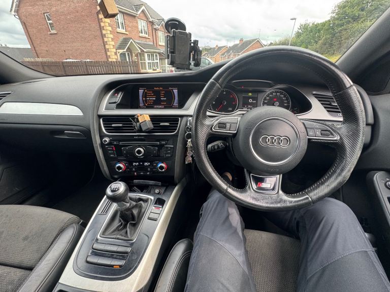 Audi, A4, Estate, 2012, Manual, 1968 (cc), 5 doors