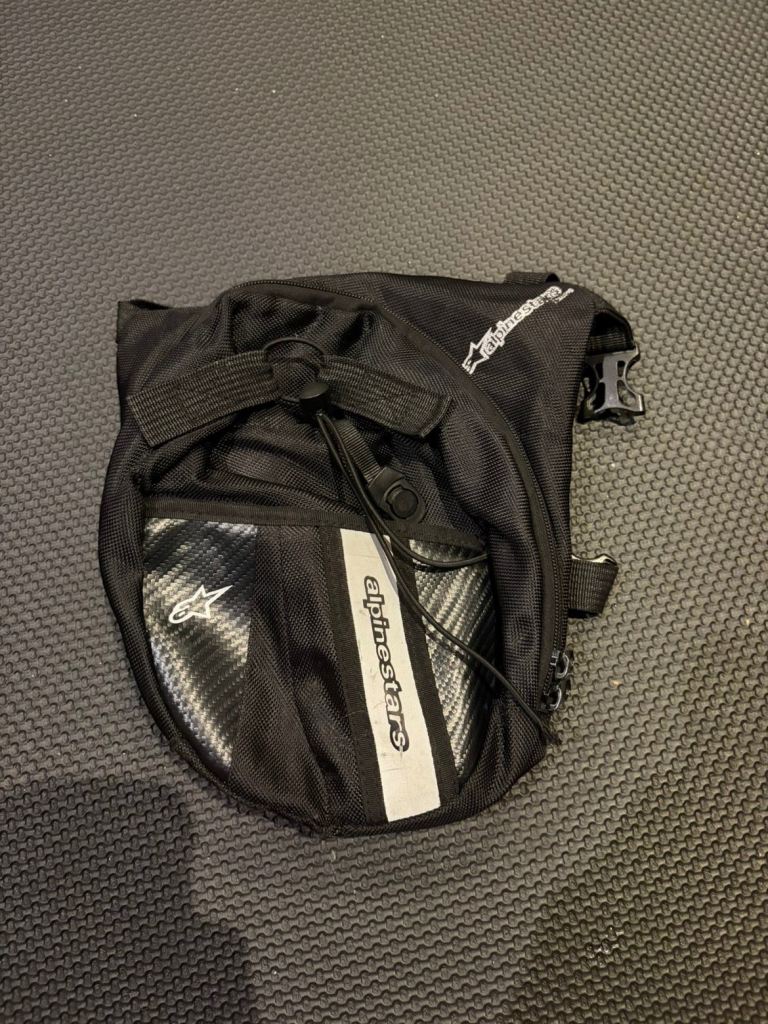 Alpinestars leg bag 