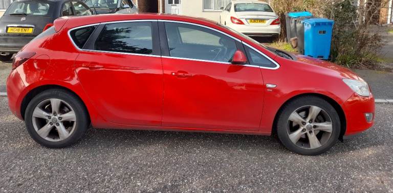 Vauxhall, ASTRA, Hatchback, 2011, Other, 1956 (cc), 5 doors